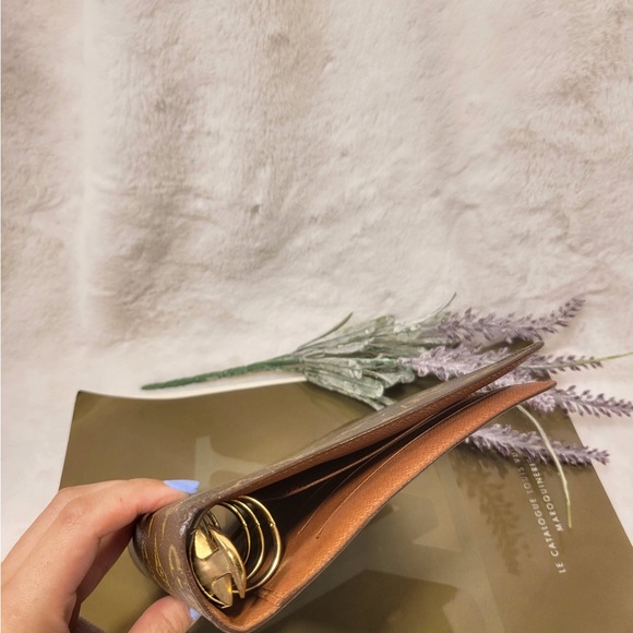 Authentic pre-owned Louis Vuitton agenda mm journal cover desk - Picture 9 of 14